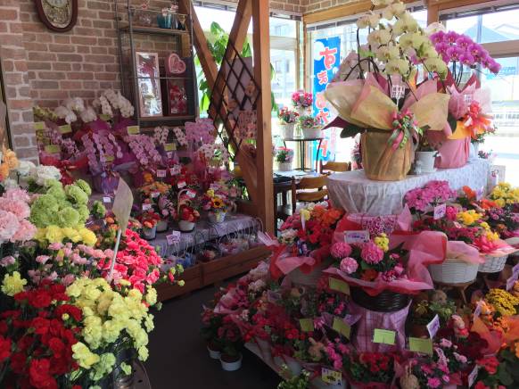 愛知県北名古屋市の花屋 フローリスト花式部にフラワーギフトはお任せください 当店は 安心と信頼の花キューピット加盟店です 花キューピットタウン